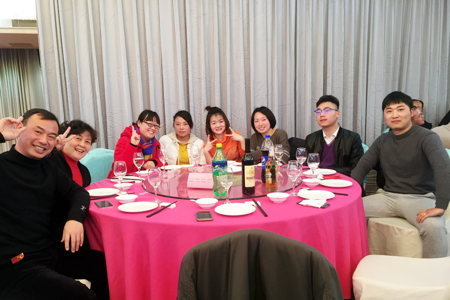贏戰(zhàn)豬年、共創(chuàng)輝煌--山美股份隆重舉行2018年度表彰大會暨2019迎新年會