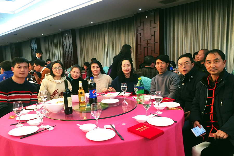 贏戰(zhàn)豬年、共創(chuàng)輝煌--山美股份隆重舉行2018年度表彰大會暨2019迎新年會